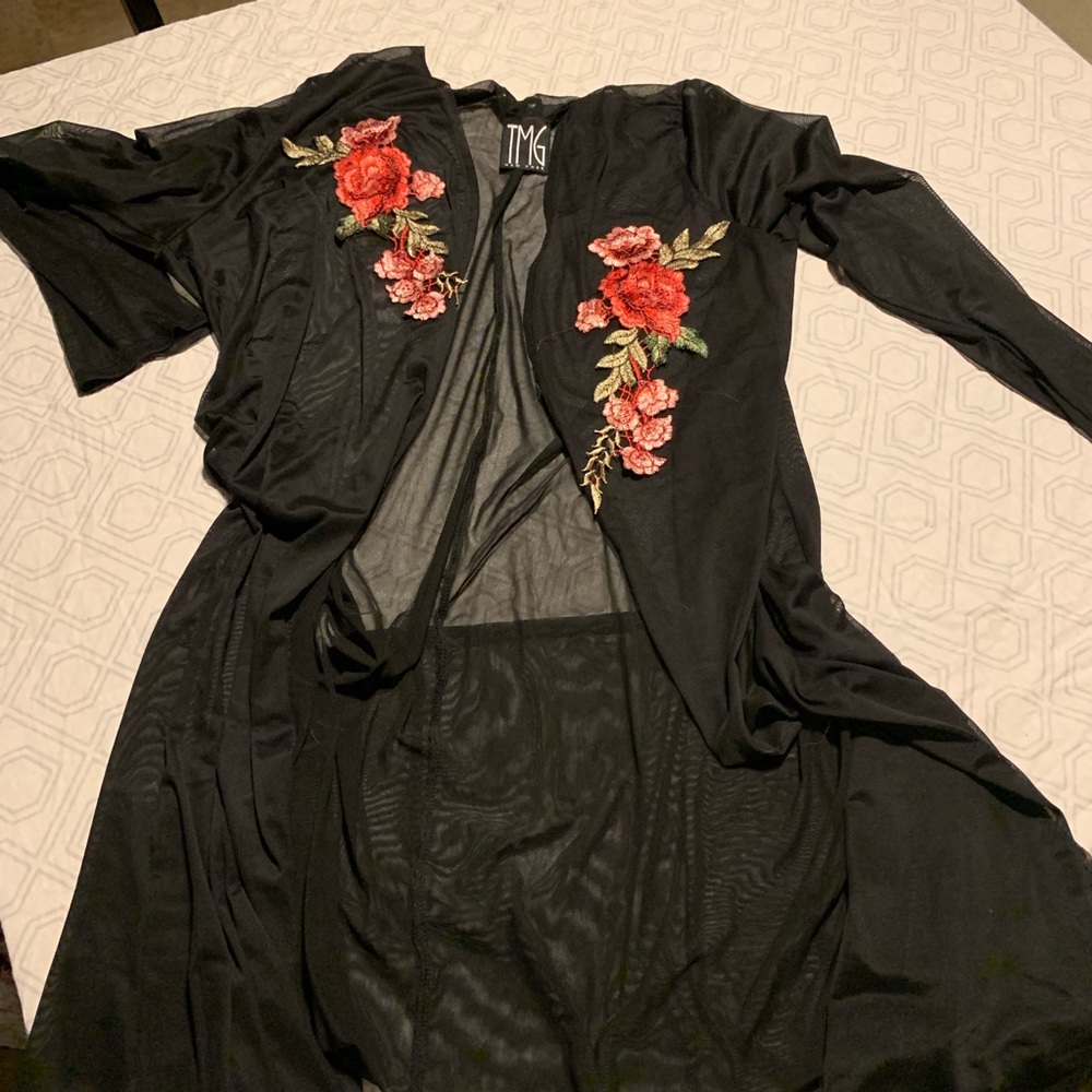 Sheer, long sleeve duster with rose embroidery